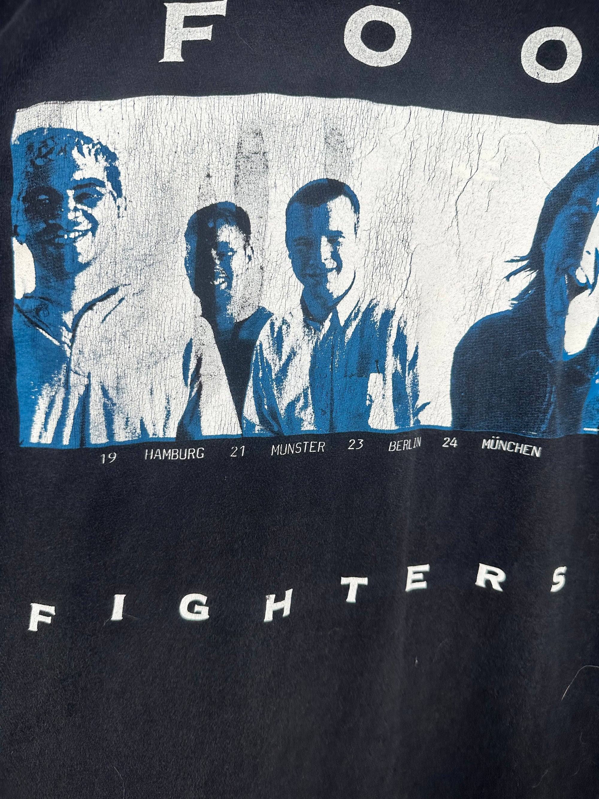 FOO FIGHTERS SELF TITLED ALBUM | EURO RAY GUN LONGSLEEVE