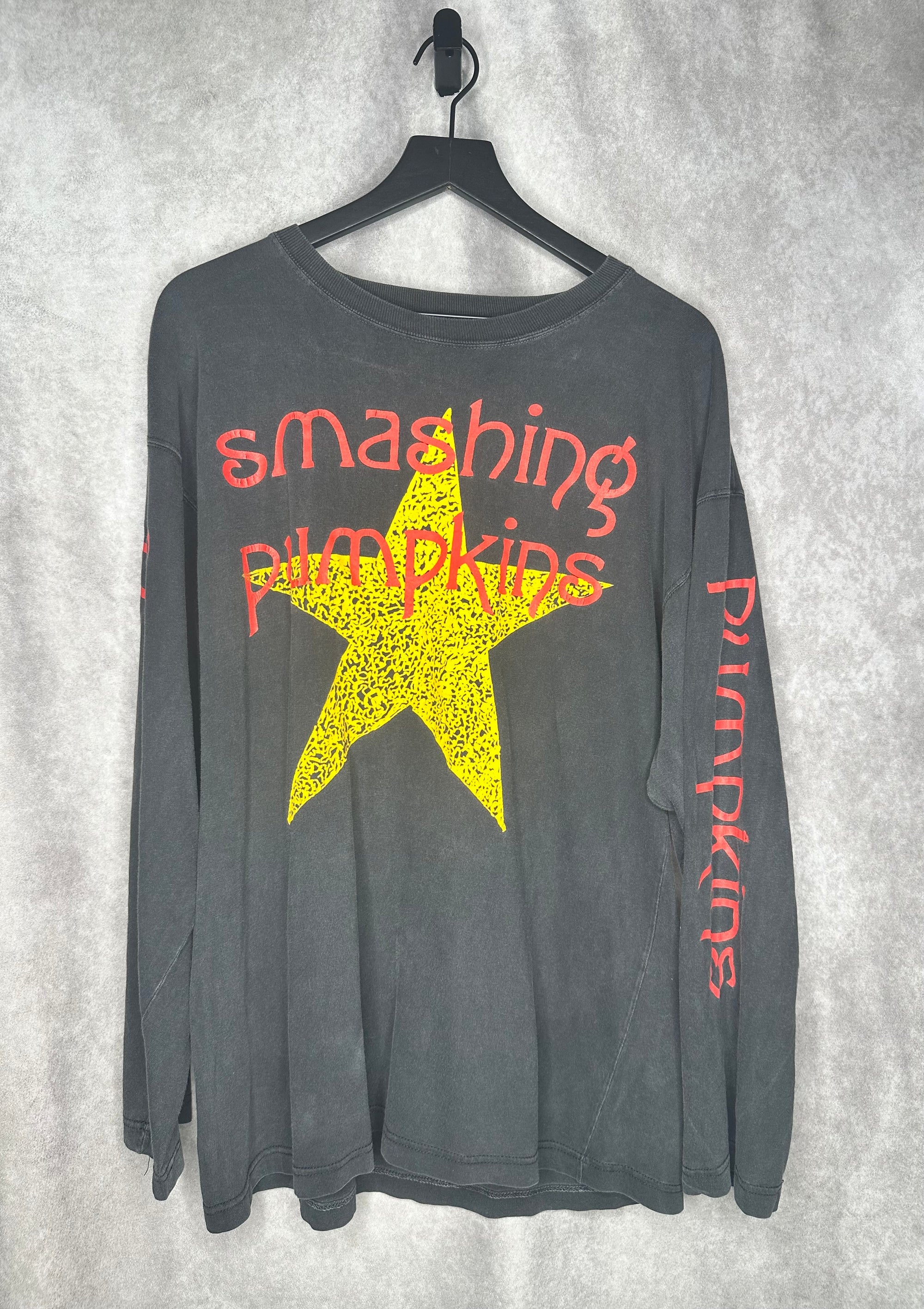 SMASHING PUMPKINS STAR LOGO EURO BOOTLEG LONGSLEEVE