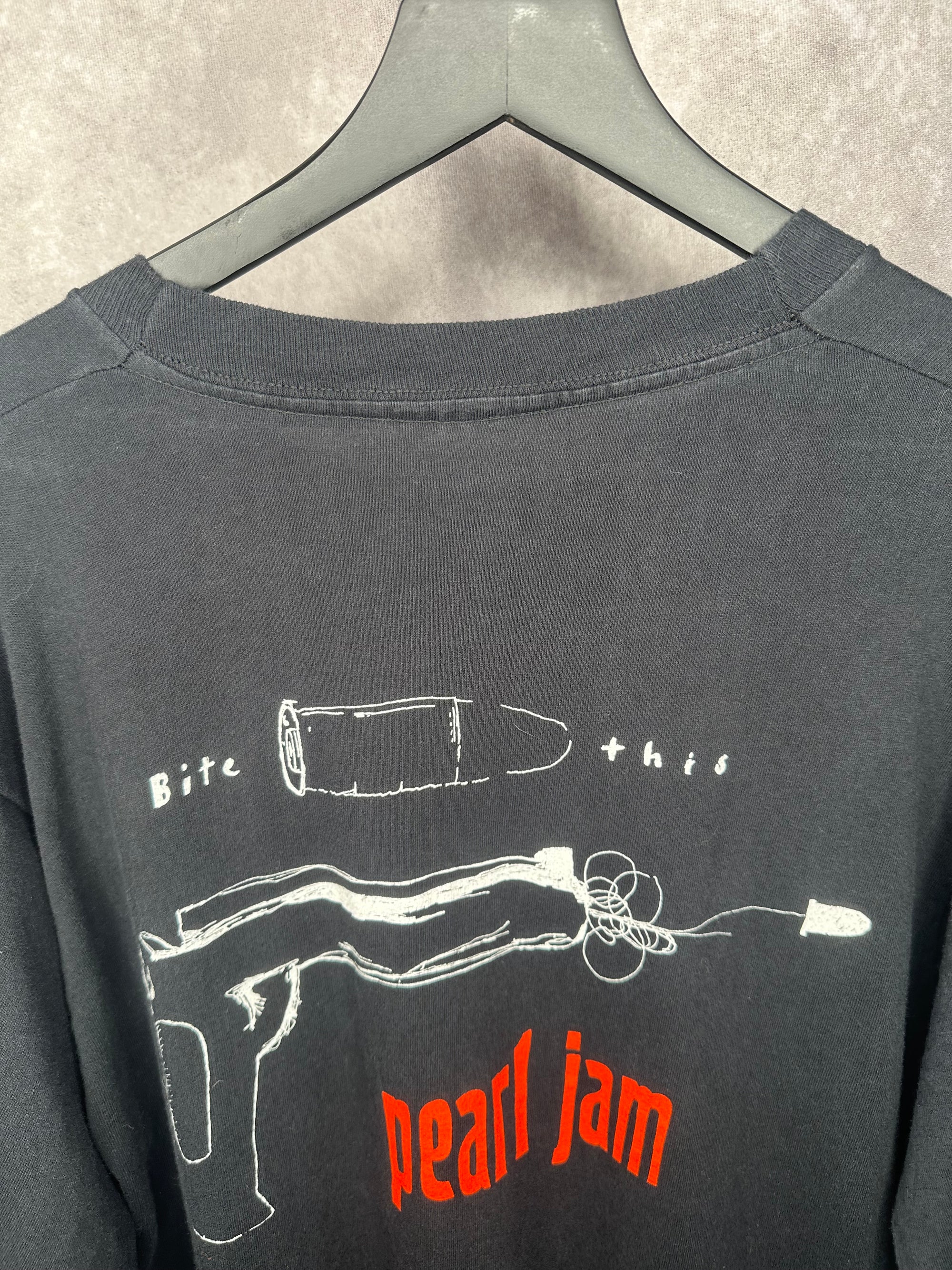 PEARL JAM BITE THIS | KINDRED TO BEING AN AMERICAN LONGSLEEVE