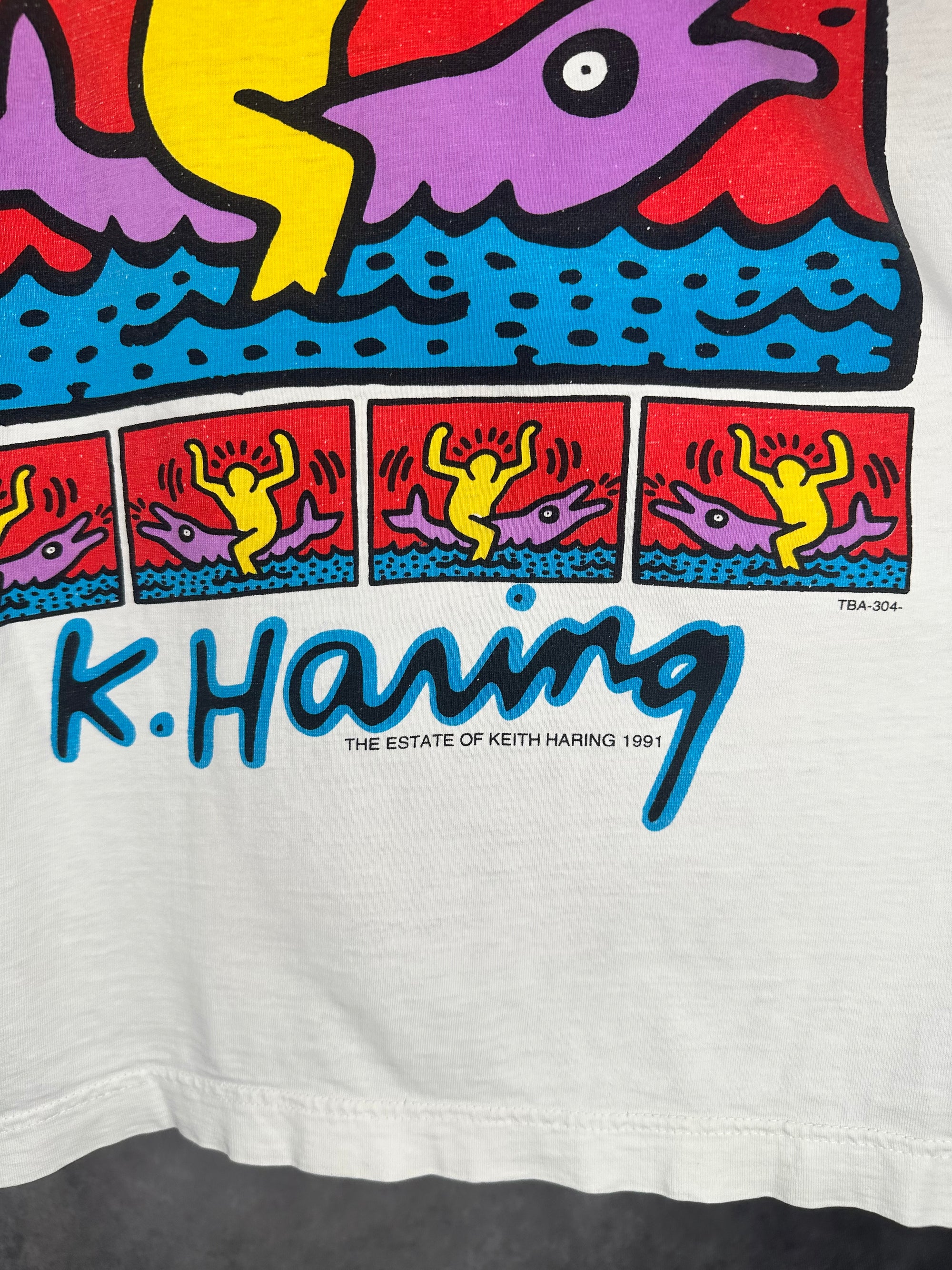 KEITH HARING POP ART DOPLHIN