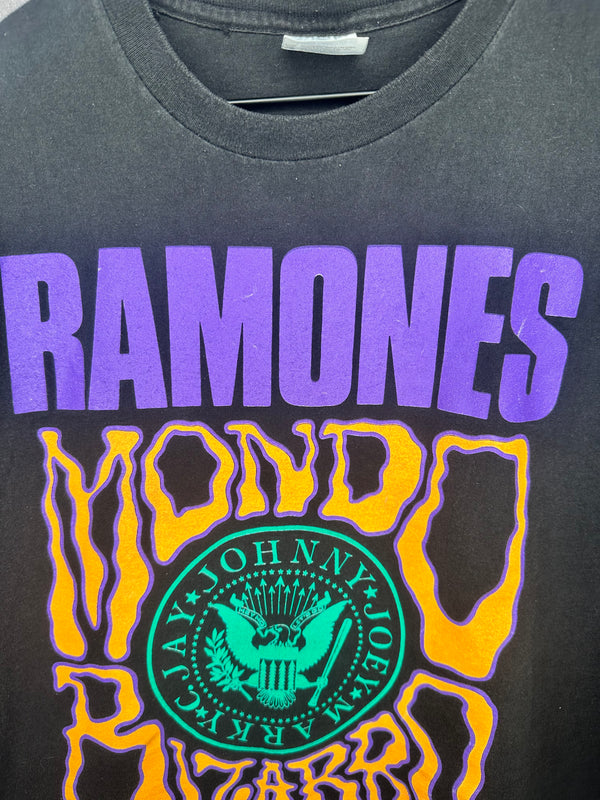 RAMONES MONDO BIZARRO