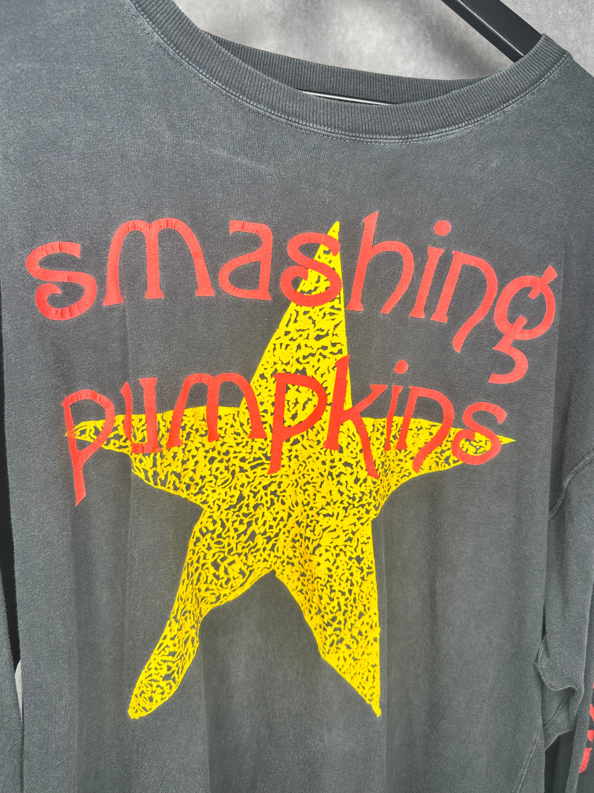 SMASHING PUMPKINS STAR LOGO EURO BOOTLEG LONGSLEEVE