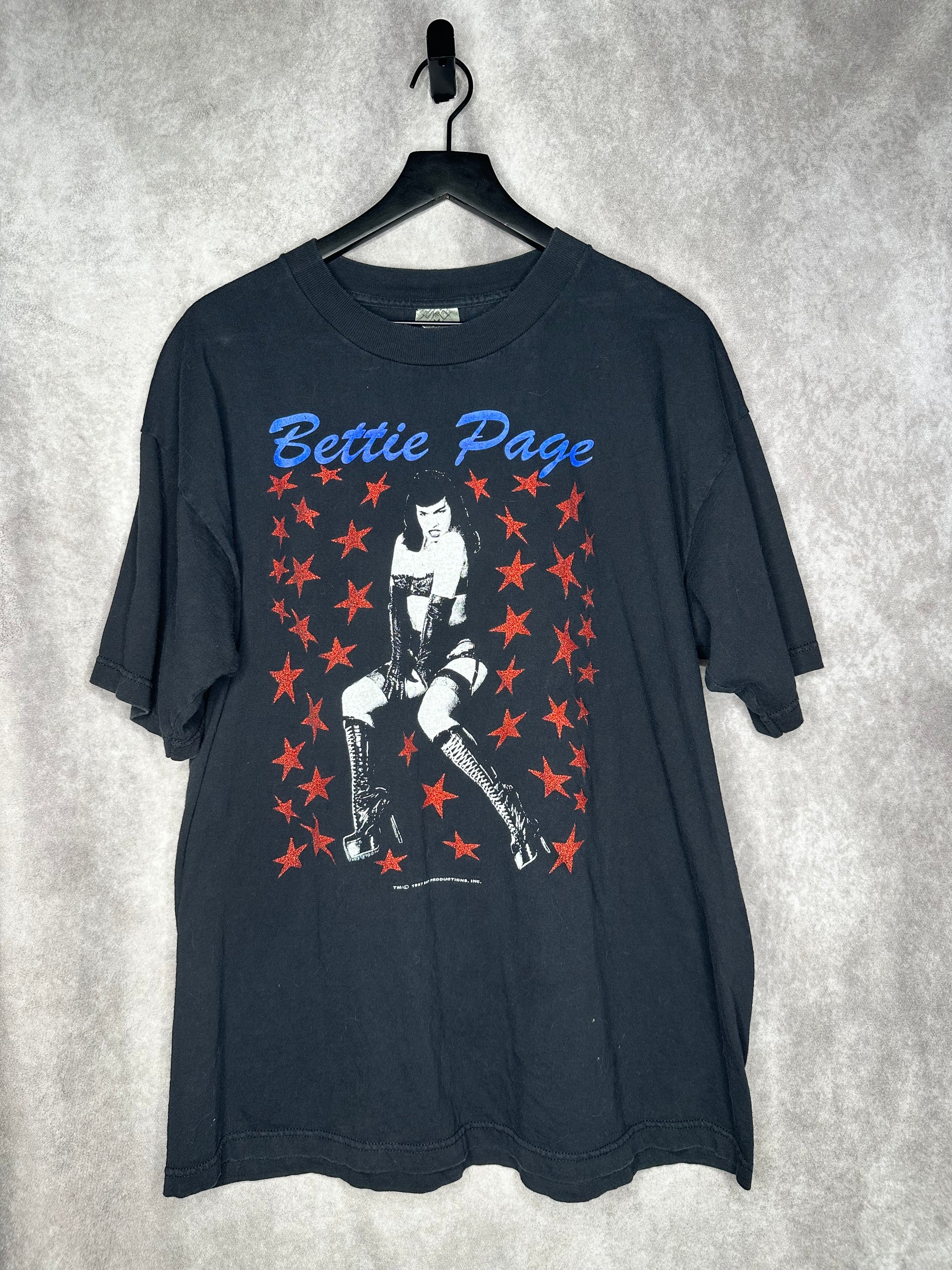 BETTIE PAGE MOSQUIOTHEAD