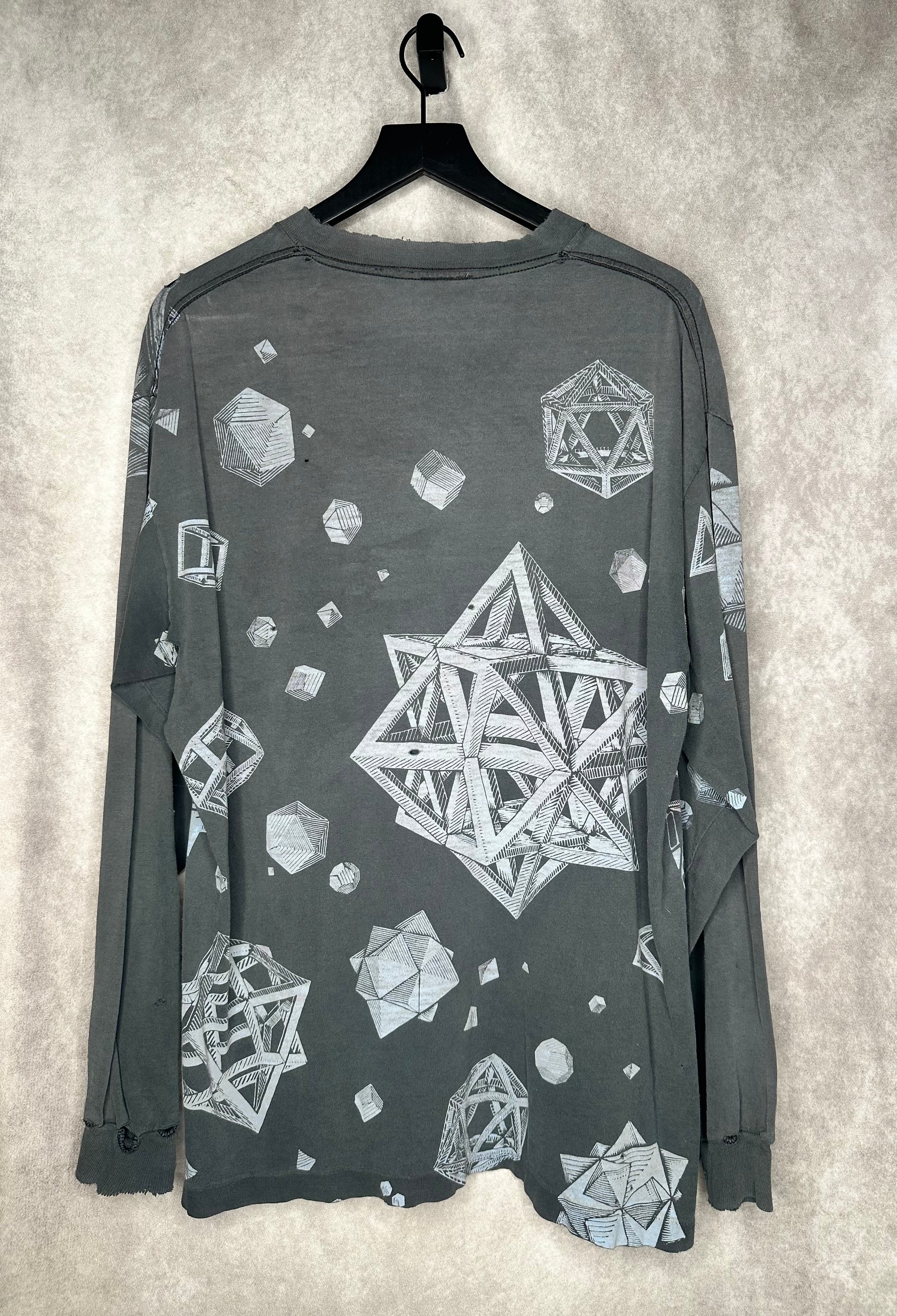 MC ESCHER CHAMELEON AOP LONGSLEEVE