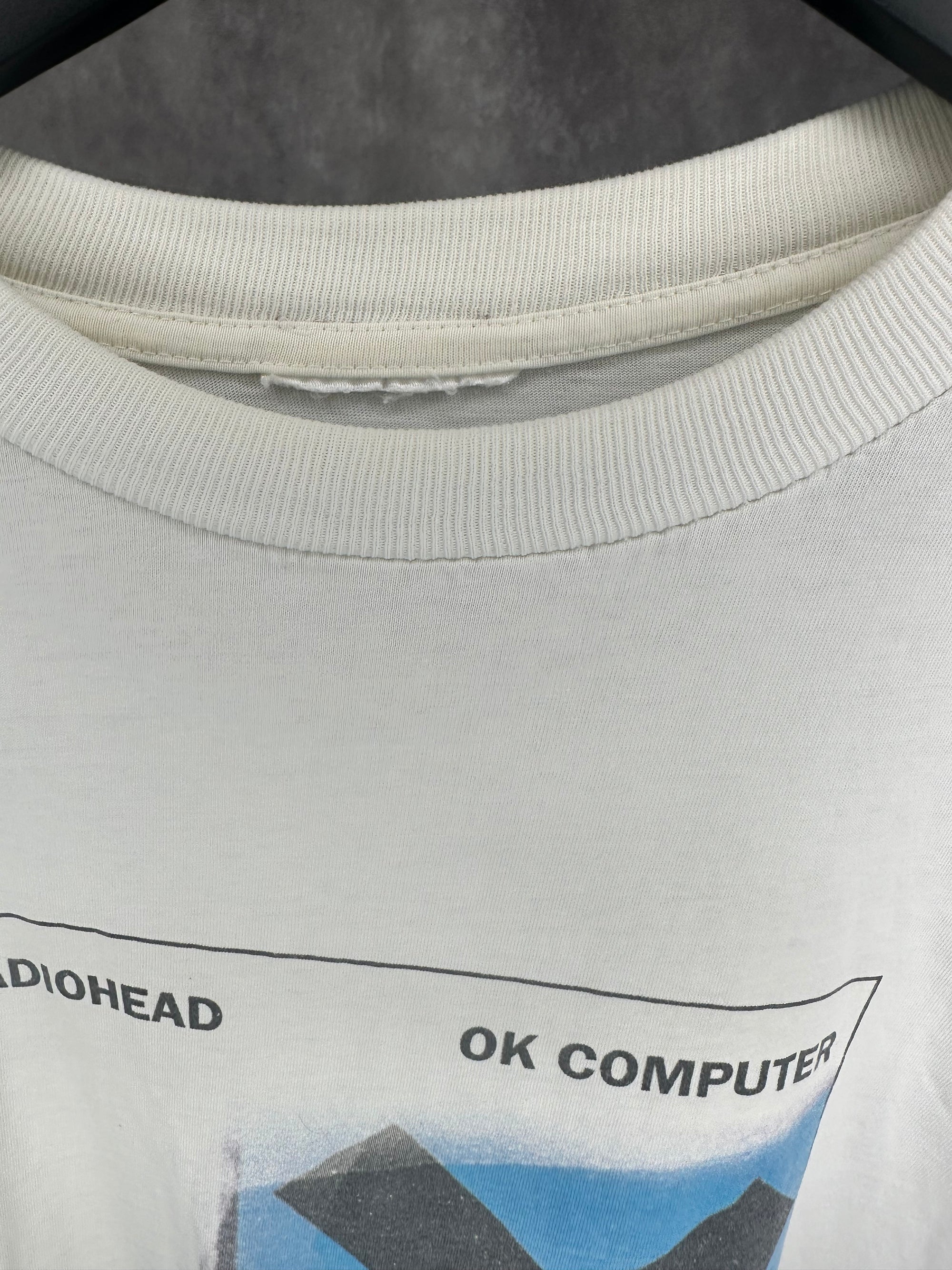 RADIOHEAD OK COMPUTER AGAINST DEMONS