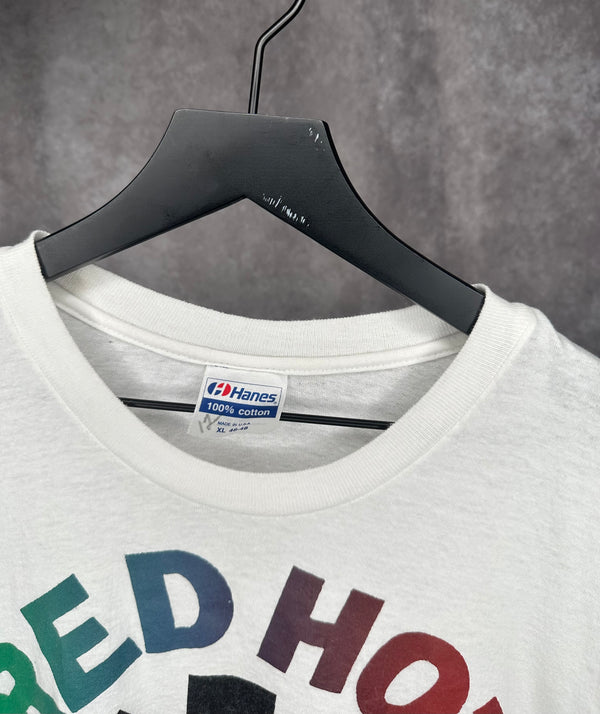 RED HOT CHILI PEPPERS GRADIENT LOGO