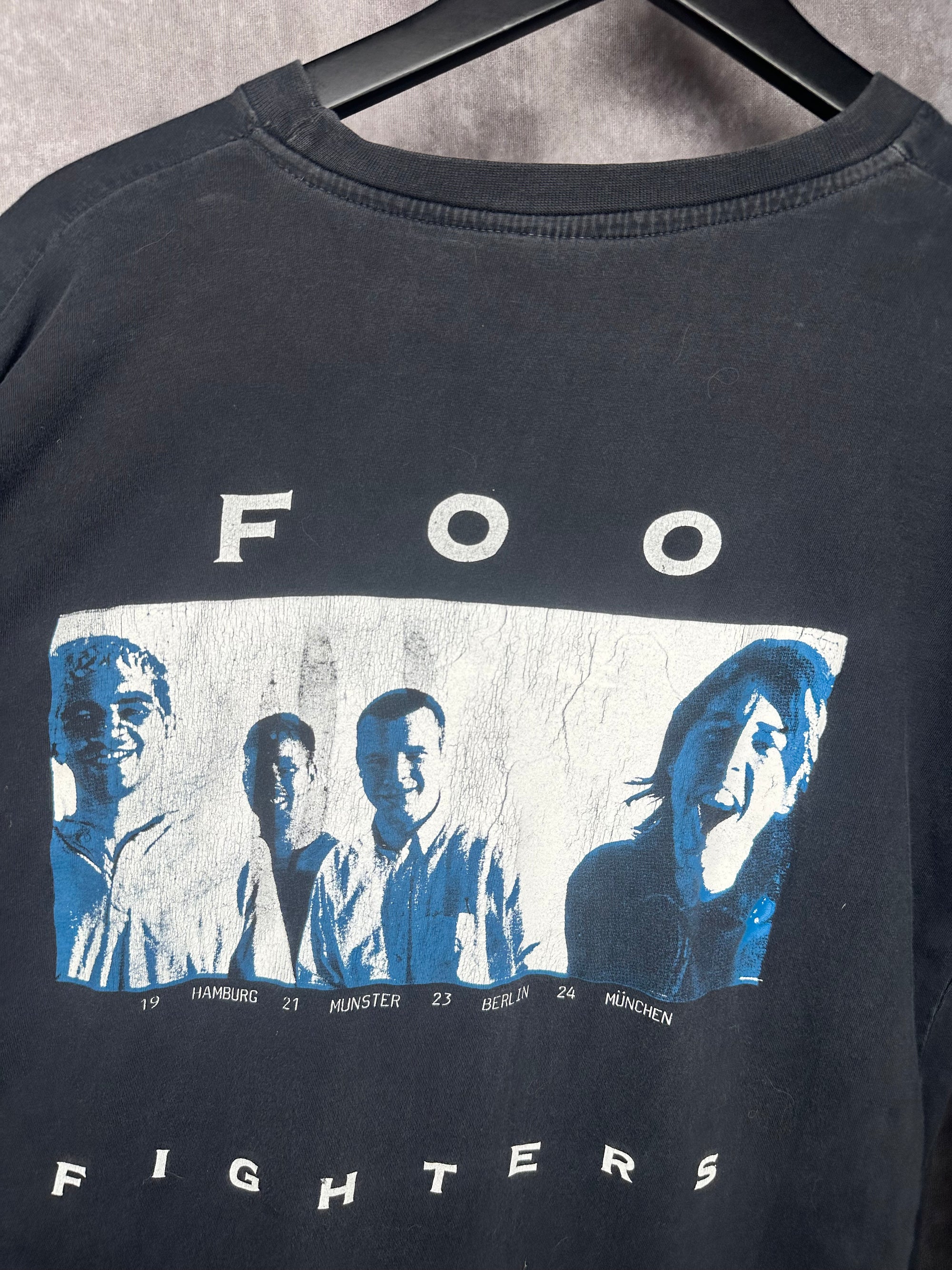 FOO FIGHTERS SELF TITLED ALBUM | EURO RAY GUN LONGSLEEVE