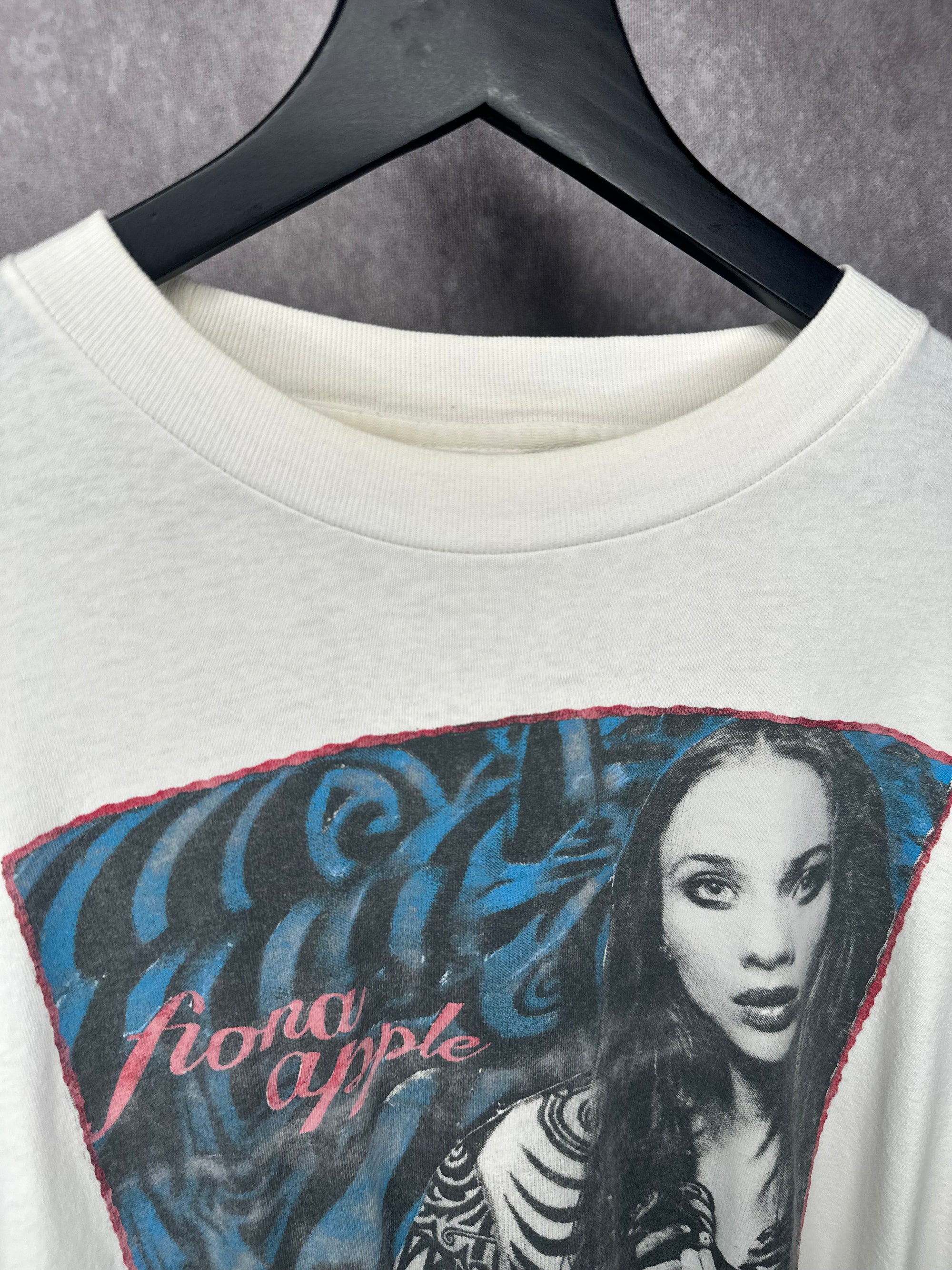 FIONA APPLE BOOT LONGSLEEVE