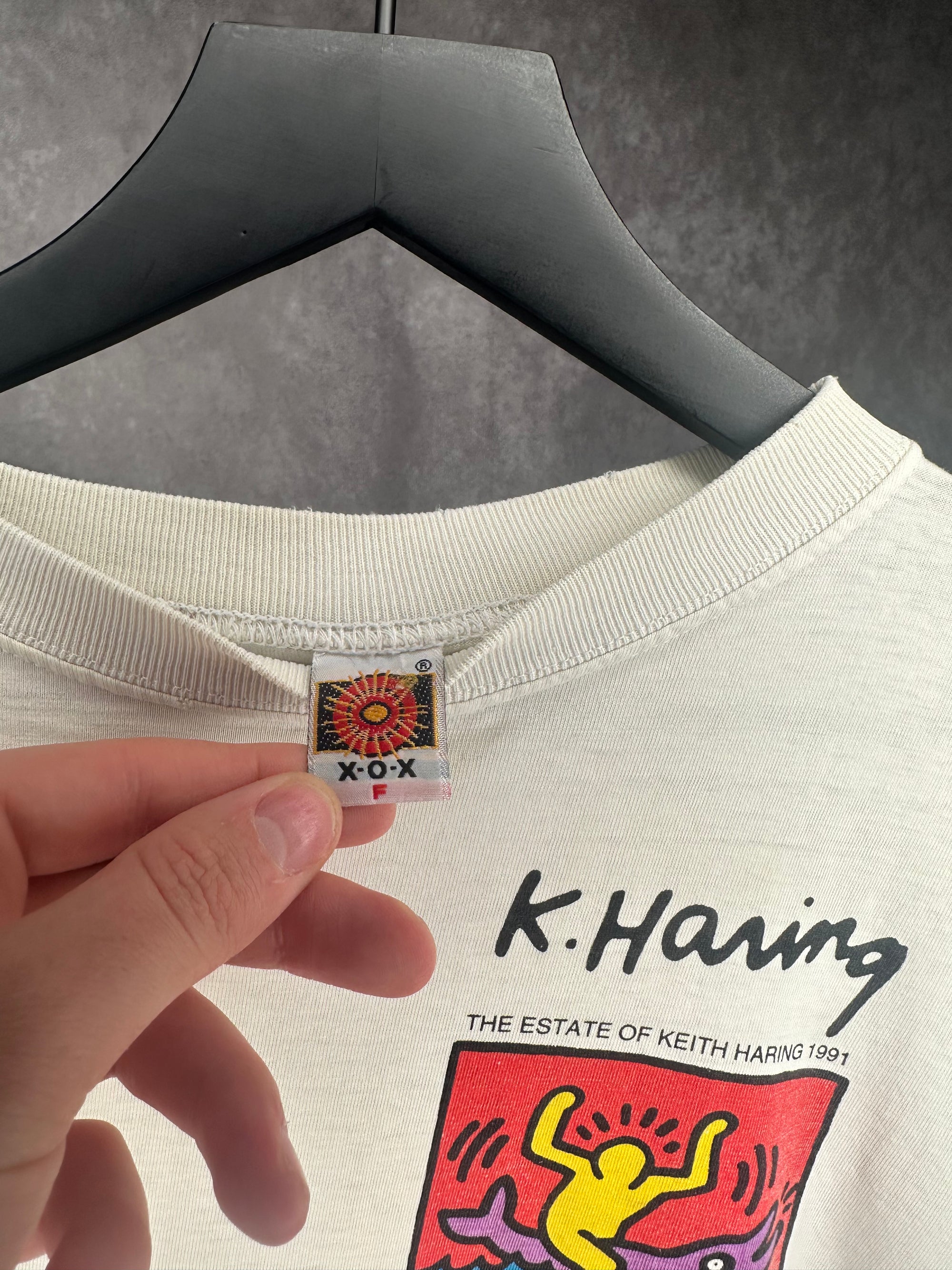 KEITH HARING POP ART DOPLHIN