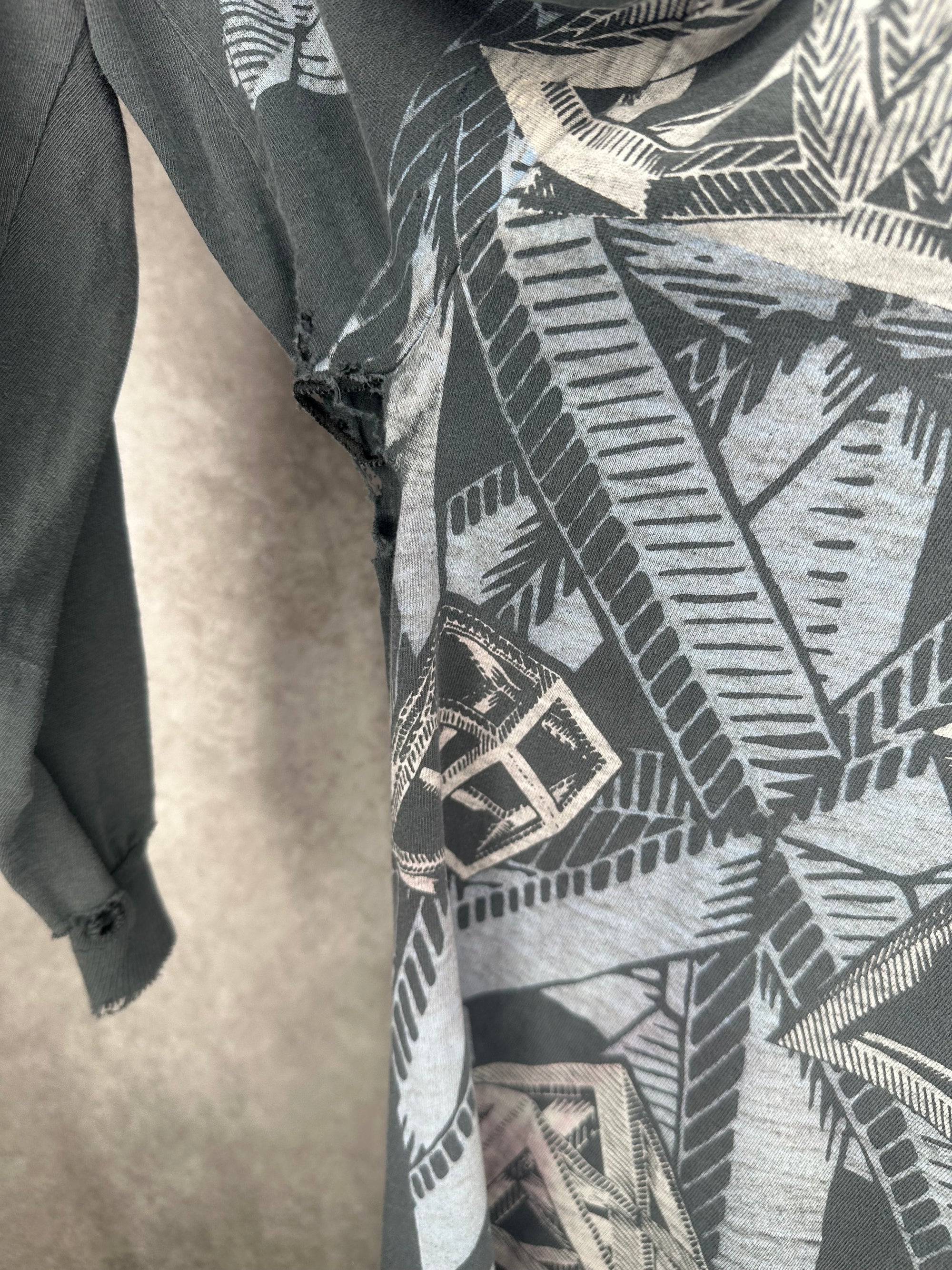 MC ESCHER CHAMELEON AOP LONGSLEEVE