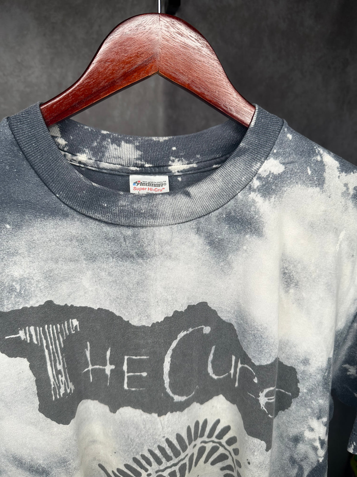 Vintage 1985 The Cure Head on the Door Shirt Large