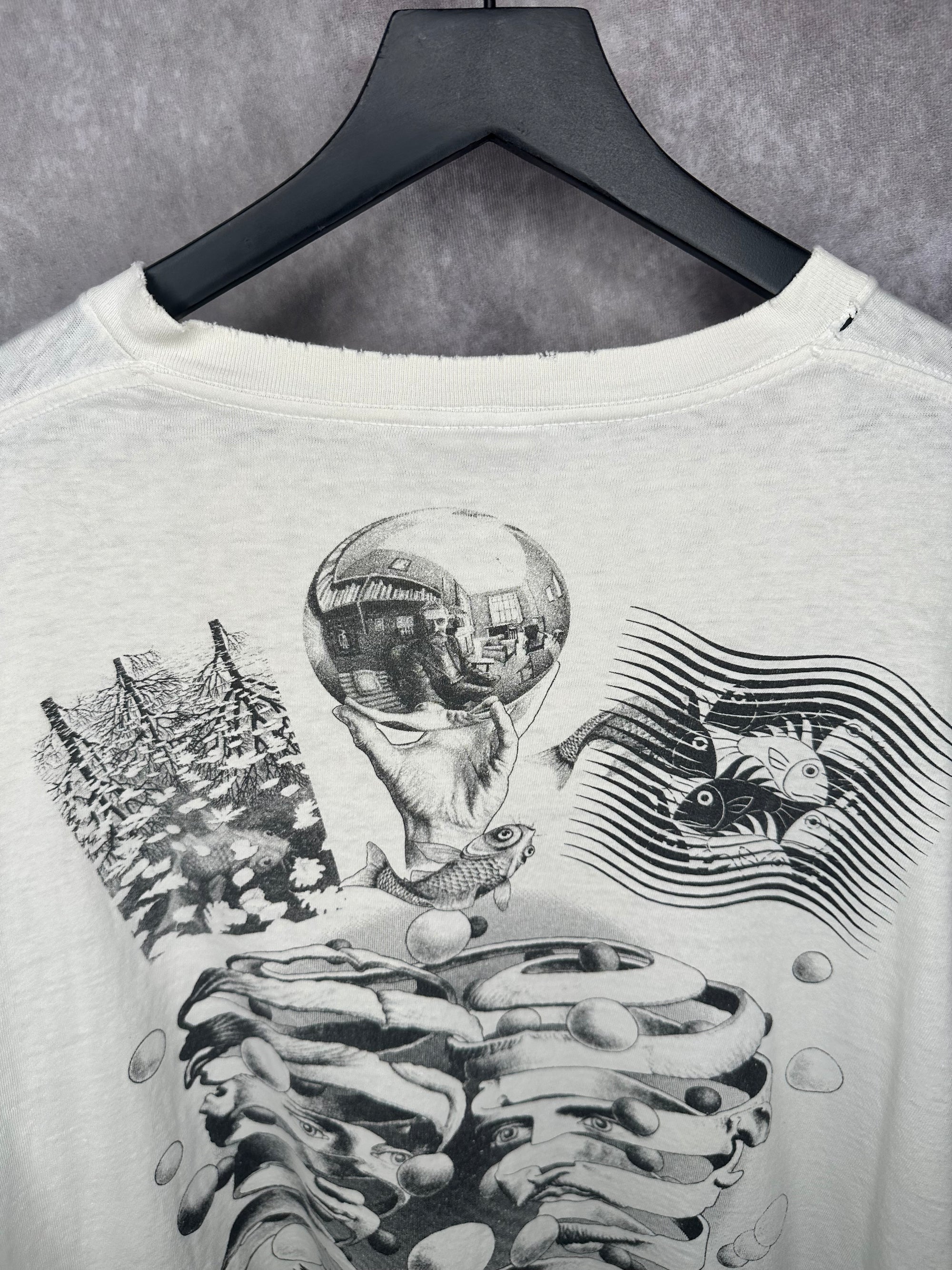 MC ESCHER AOP LONGSLEEVE