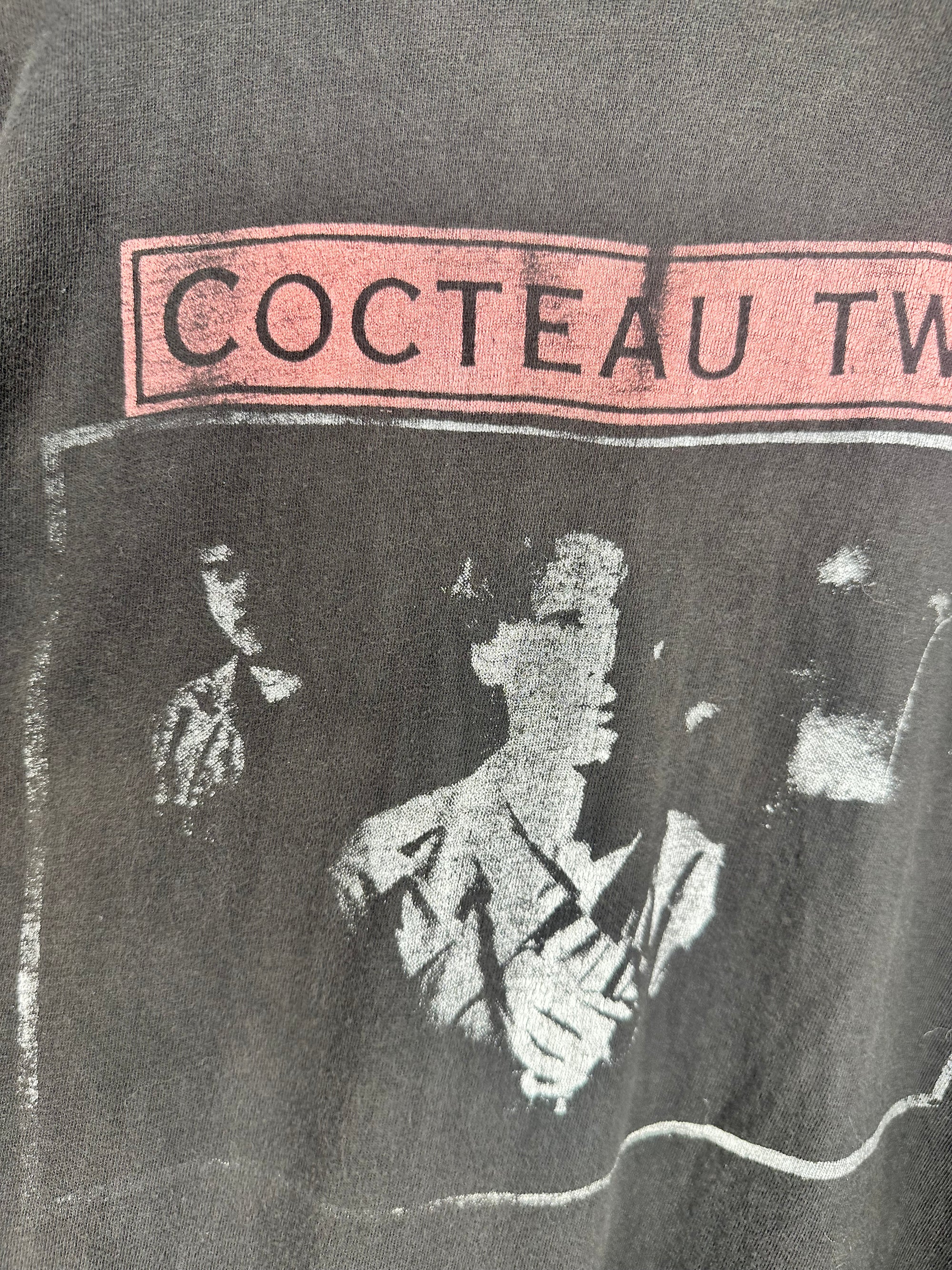 COCTEAU TWINS | HEAVEN OR LAS VEGAS PARKING LOT BOOTLEG