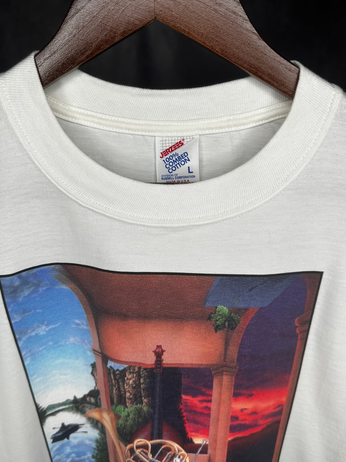 Vintage 90’s Music to your Eyes Art Shirt