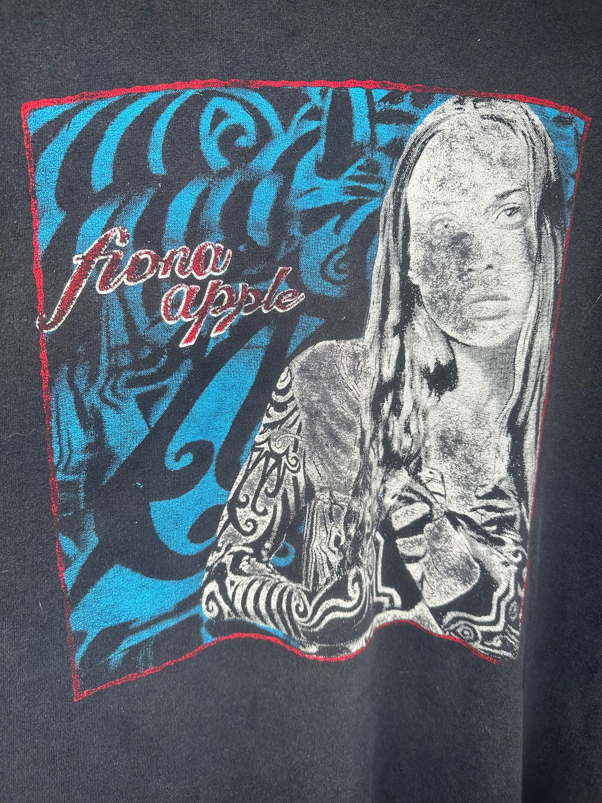 FIONA APPLE PARKING LOT BOOTLEG