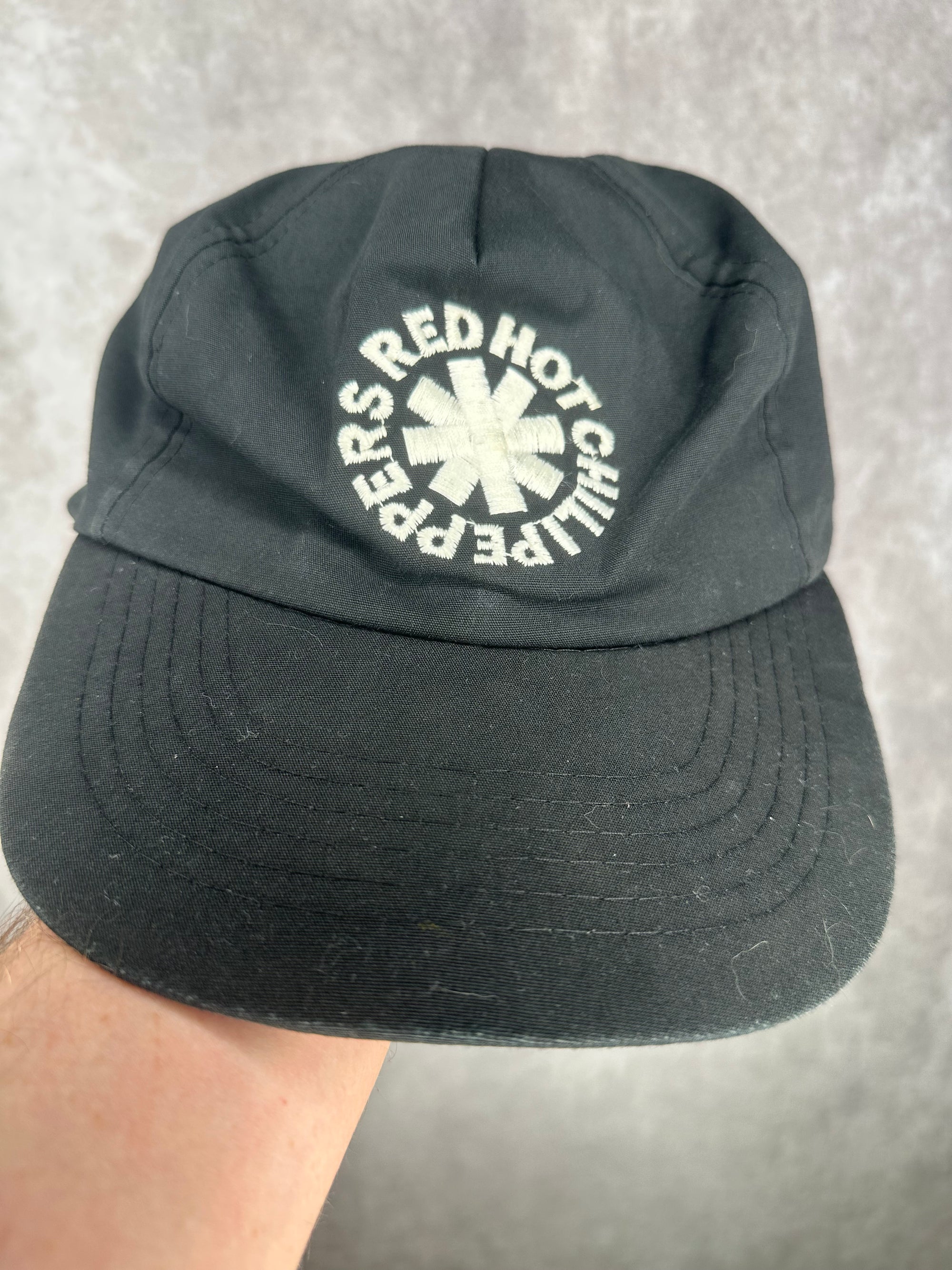 RED HOT CHILI PEPPERS LOGO HAT