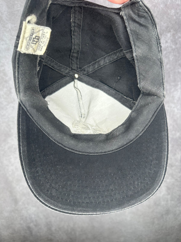 RED HOT CHILI PEPPERS LOGO HAT