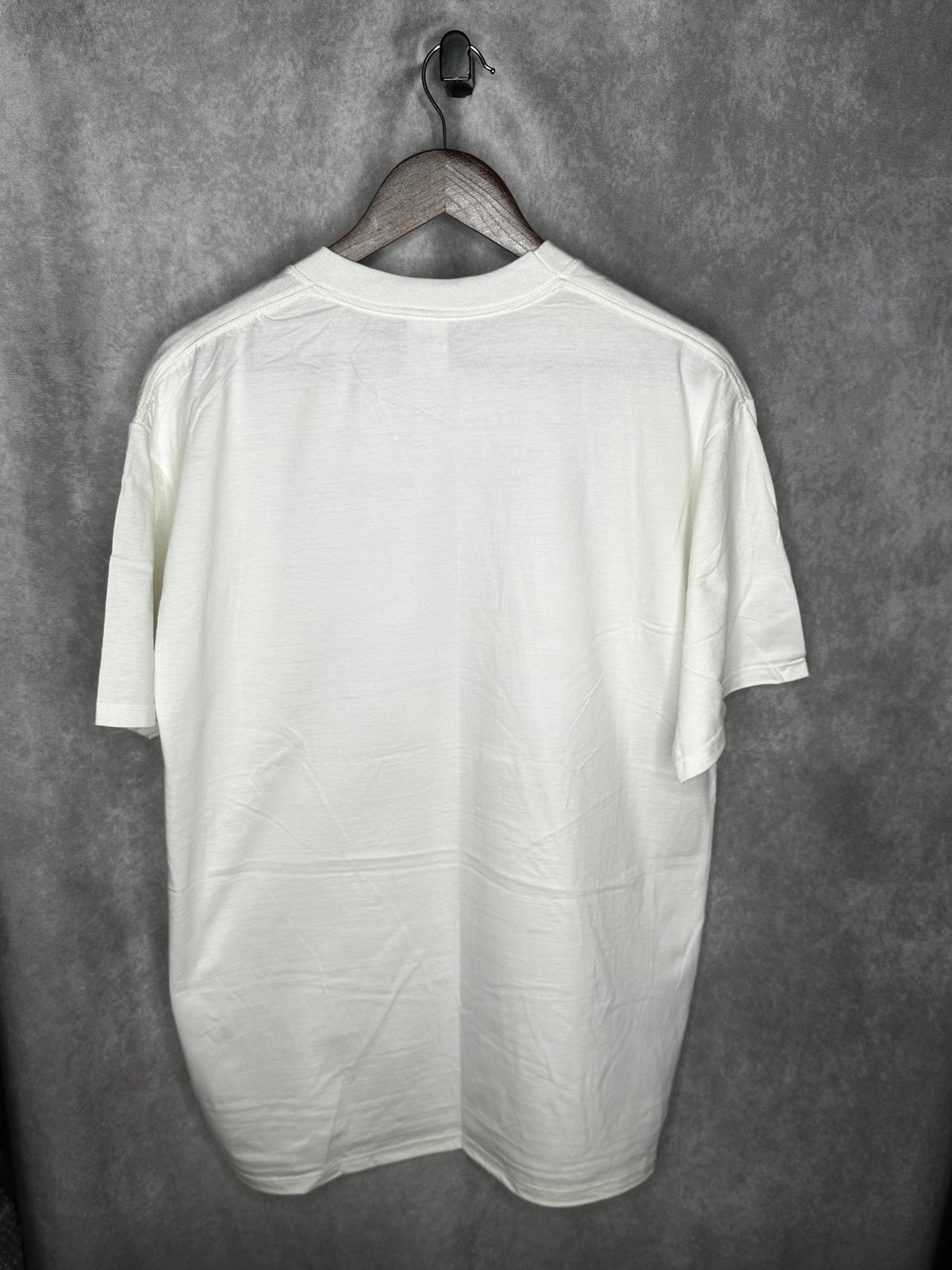 Vintage 90’s Music to your Eyes Art Shirt