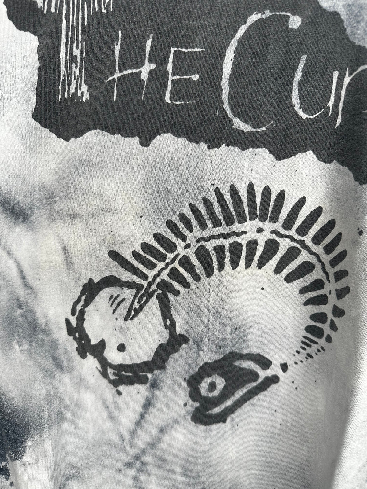 Vintage 1985 The Cure Head on the Door Shirt Large